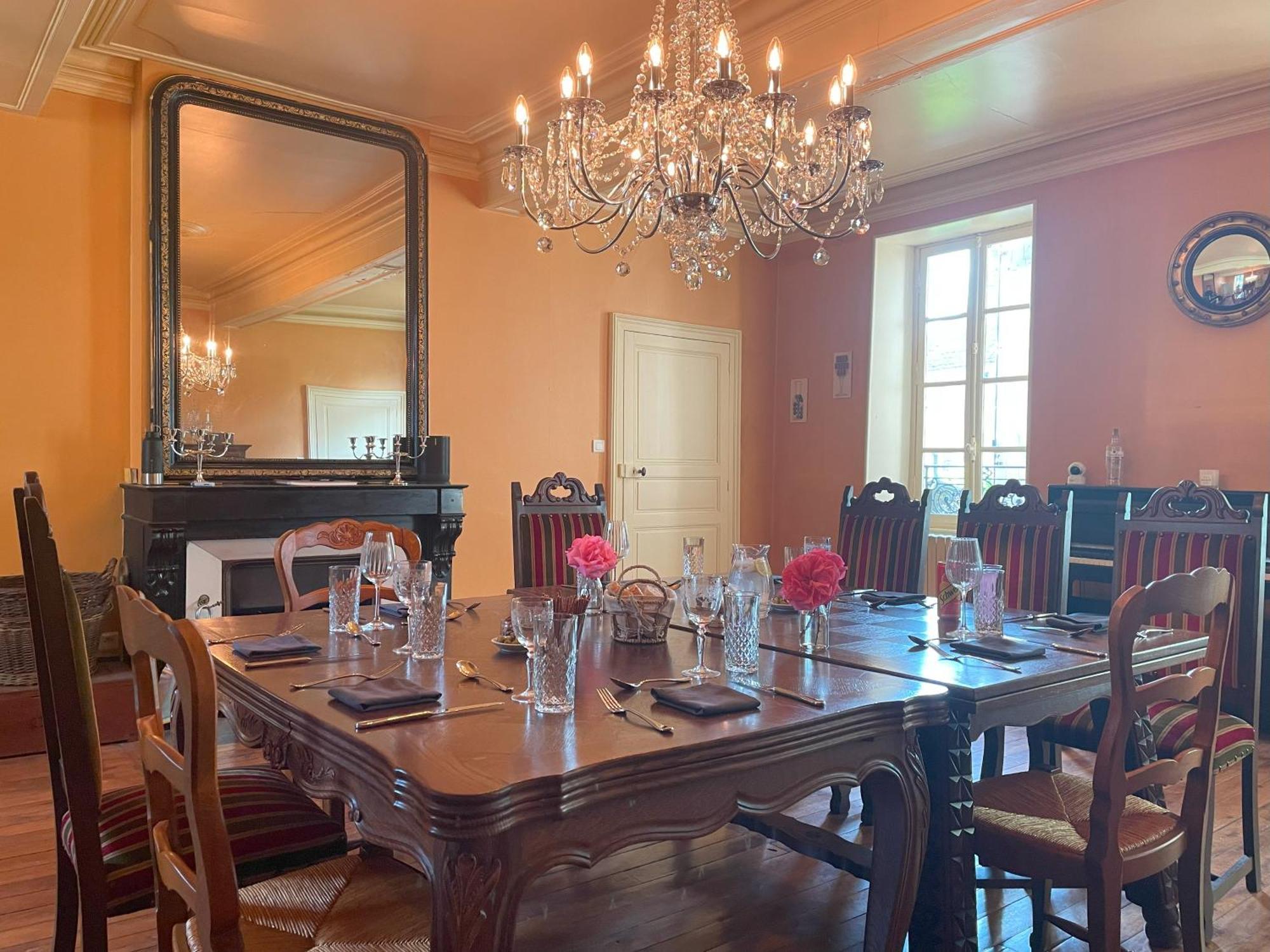 Chateau De Bruges Lapeyrouse 部屋 写真