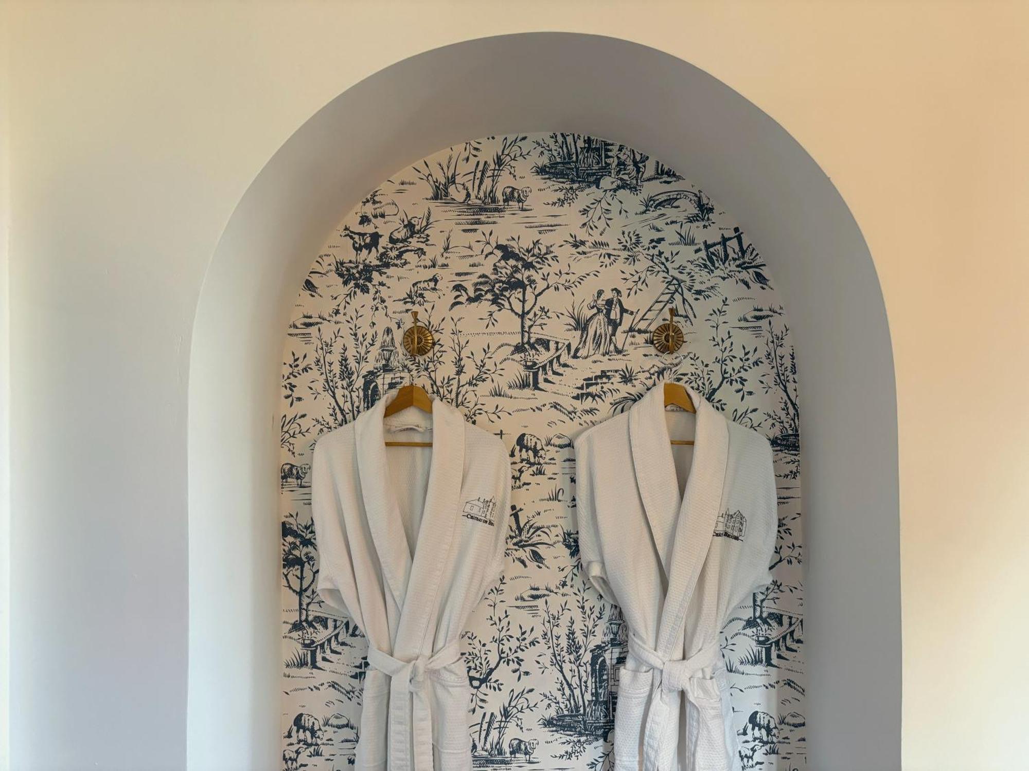 Chateau De Bruges Lapeyrouse エクステリア 写真